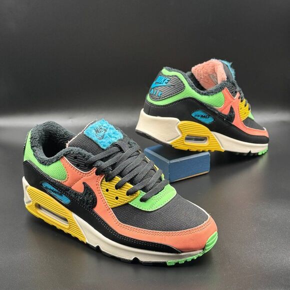 Wmns Nike Air Max 90 Atomic Pink Solar Flare - Picture 2 of 10